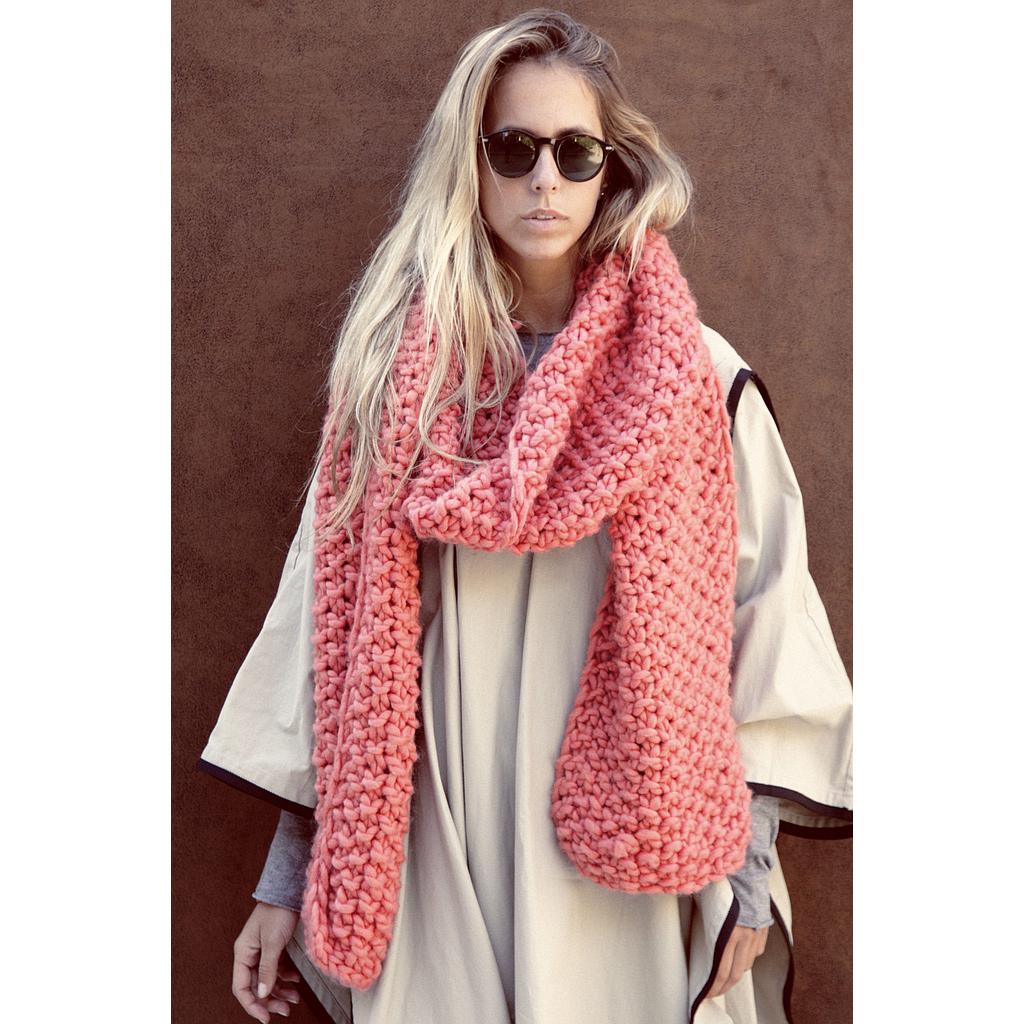 Kit We Are Knitters - Cucho Scarf