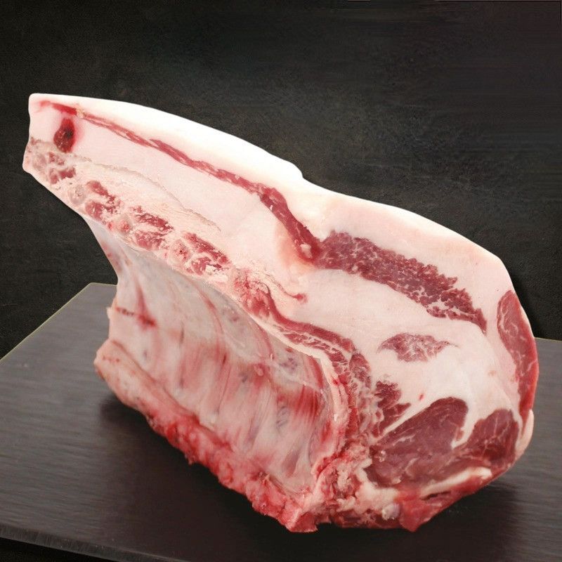 Carré de porc noir de Bigorre AOC ±2,5kg