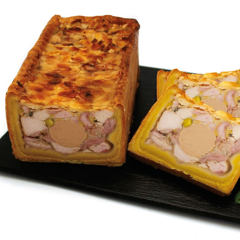 ✨ Demi Pâté en croûte poulet vinaigre framboise mousse de canard ±2kg