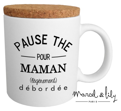 Mug avec son couvercle en liège  " Pause thé ou café pour maman débordée"