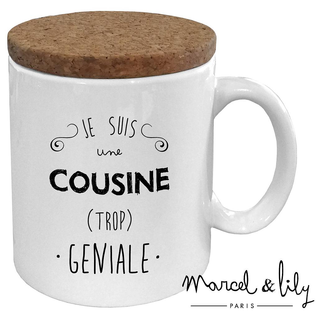 Mug avec son couvercle en liège  "Je suis une Cousine trop géniale"