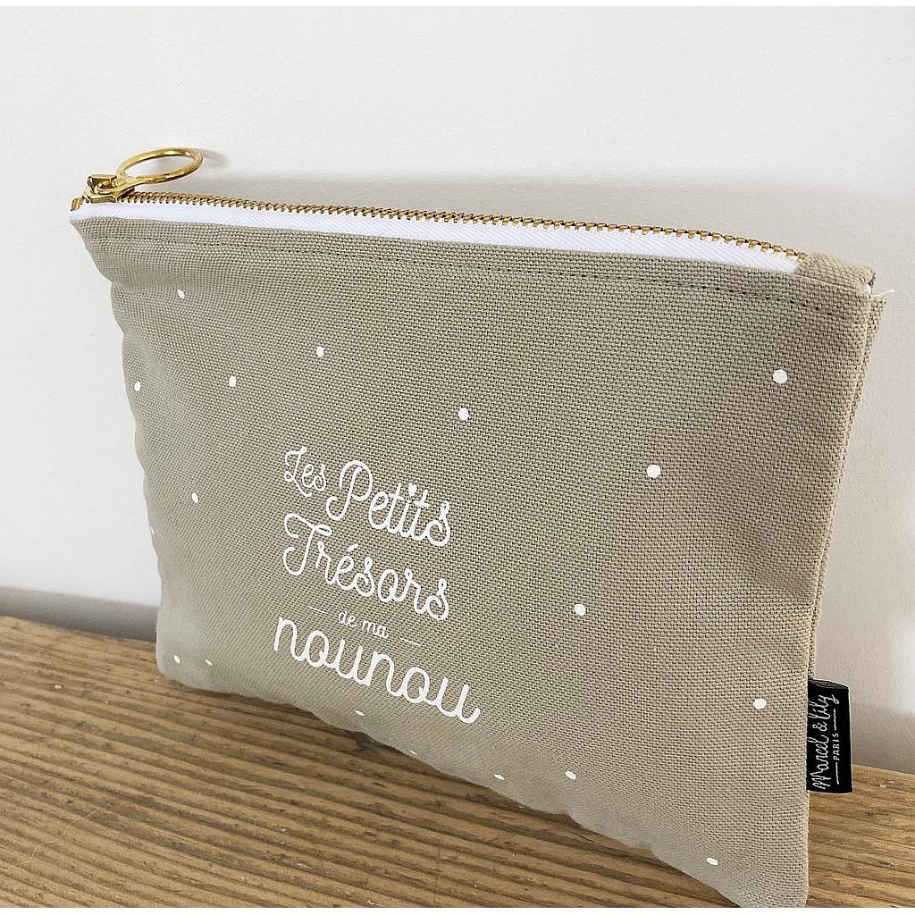 Trousse couleur lin  "Les petits trésors de ma nounou"