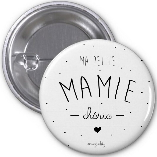 Lot de 5 Badges " Mamie chérie"
