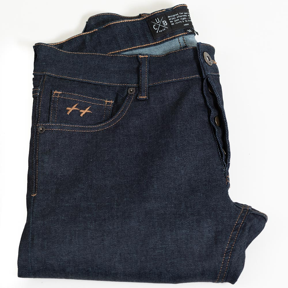 L38 jambe droite Pure Denim | boutons