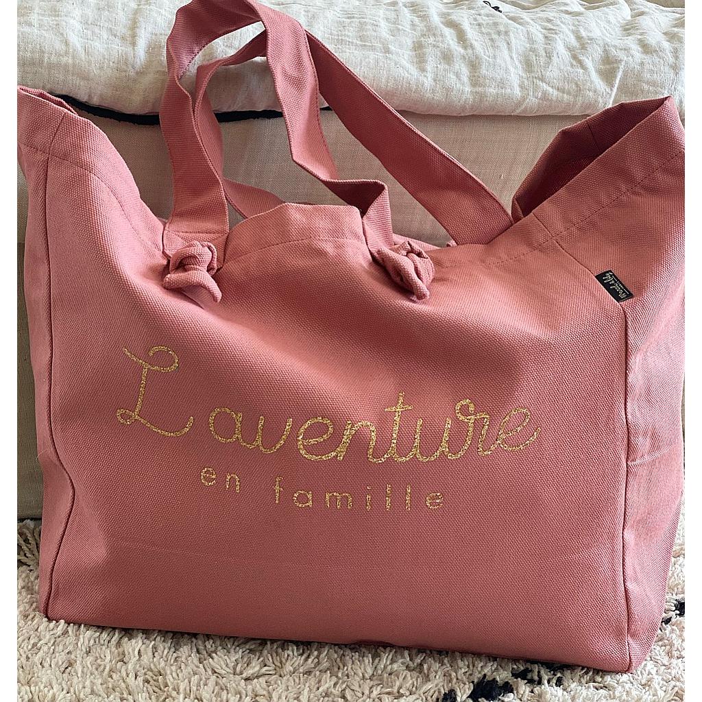 Cabas Lily  vieux rose  " L'aventure  en famille"