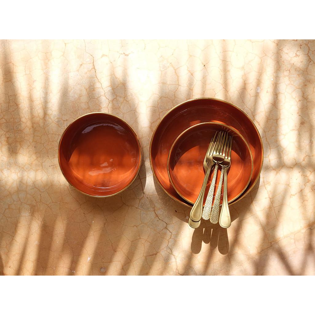 Bol, saladier et plat droits empreinte marsala gold
