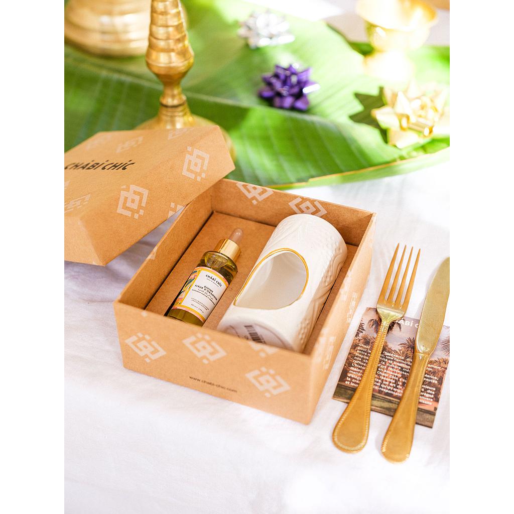 Coffret un diffuseur empreinte blanc et une huile a bruler concentrée