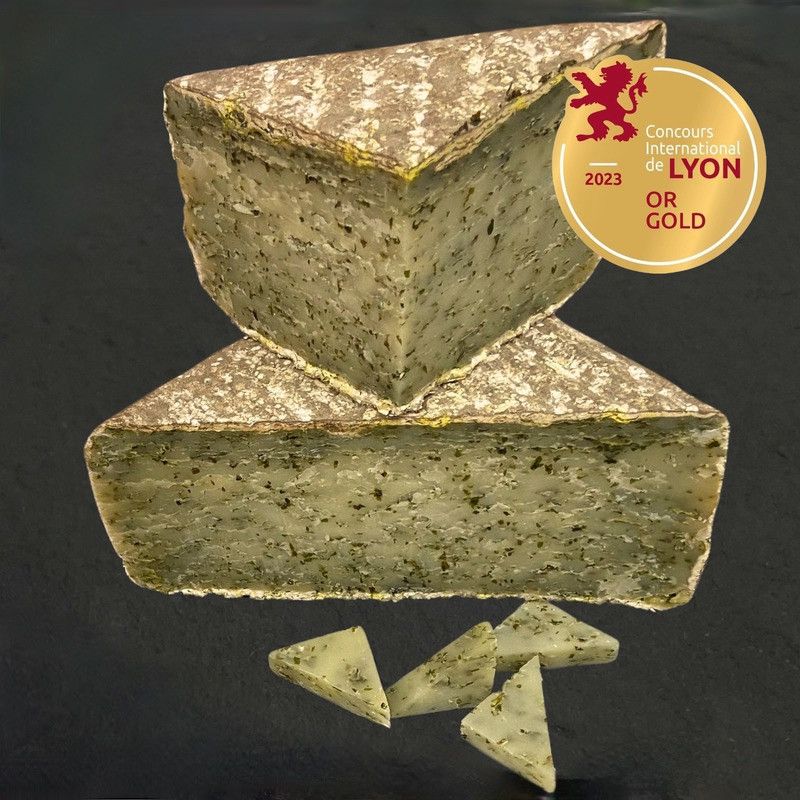 Pavé | Tomme de brebis de l'Aveyron BIO à l'ail des ours ±1kg